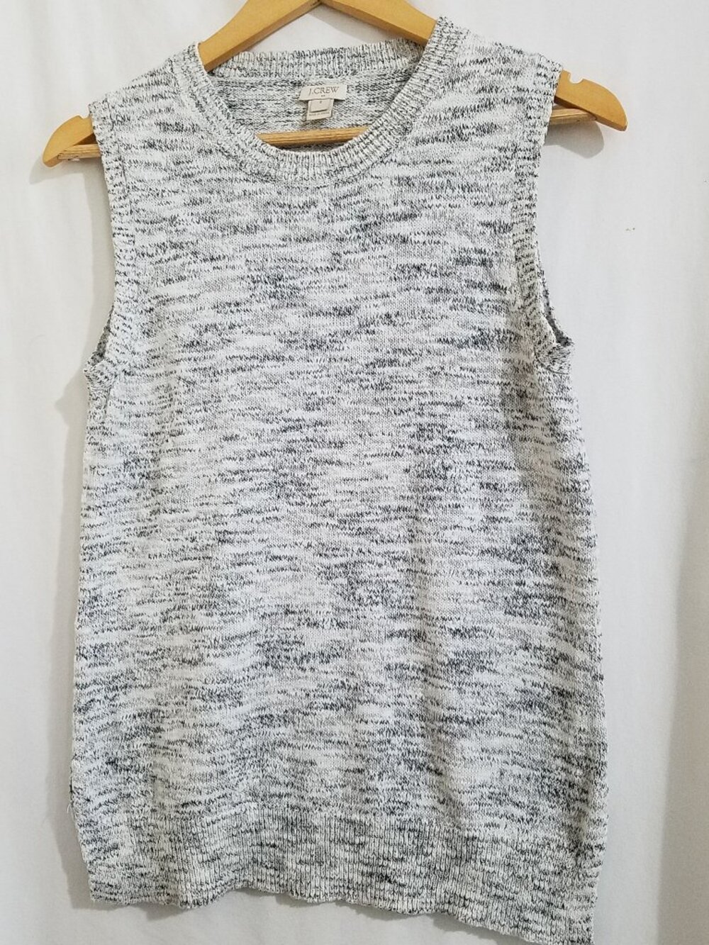 J.Crew Marled Knit Sweater Vest — Size Small 🌸